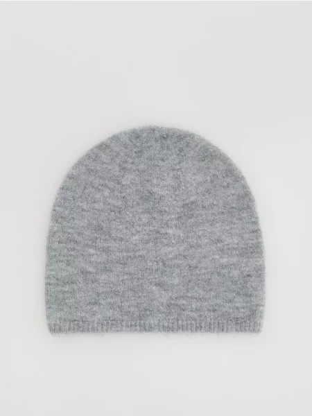 Reserved Căciulă Beanie gri-neutru gri
