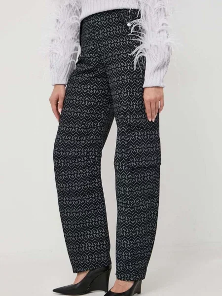 Patrizia Pepe pantaloni de negru