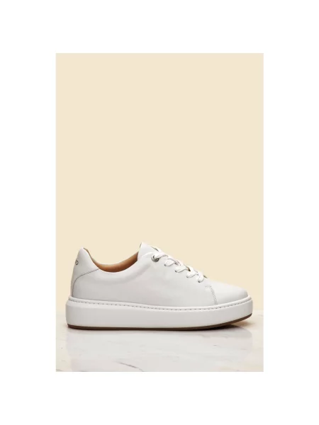 Кеди Estro білі