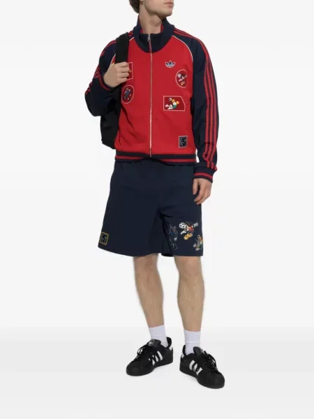 Scurt pantaloni scurți Adidas cu aplicații gri