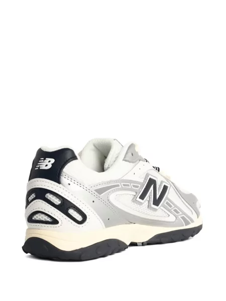 Sneaker New Balance autogrammal fehér