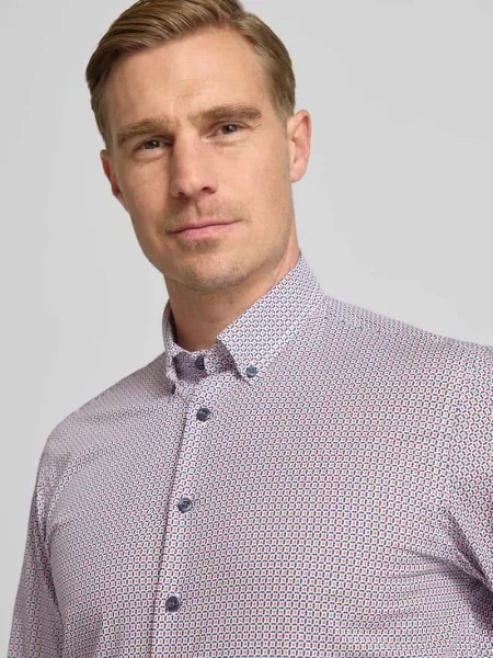 Koszula casualowa o kroju regular fit z kołnierzykiem typu button down Bugatti czerwona