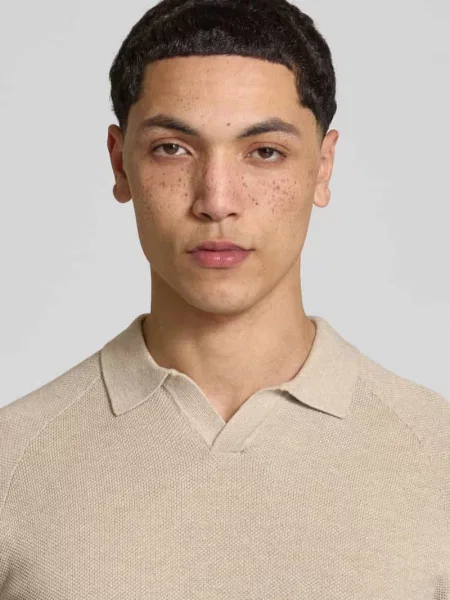 Koszulka polo o kroju regular fit z fakturowanym wzorem model HILL' Jack & Jones beżowe