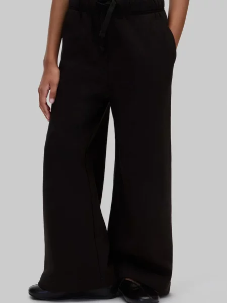 Calvin Klein Jeans pantaloni de trening pentru copii din negru