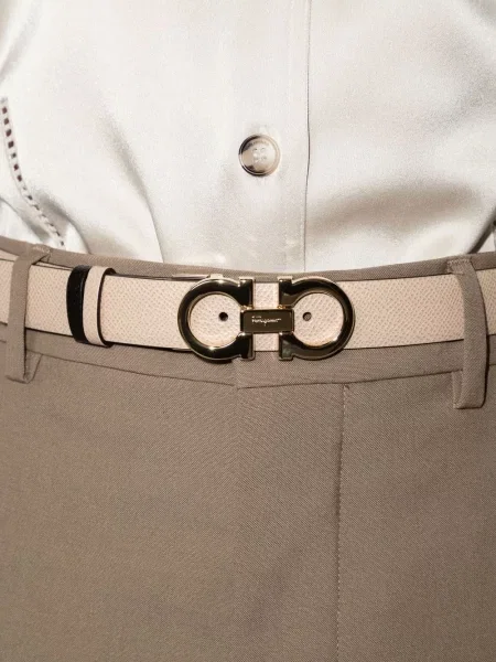 Diržas Ferragamo su sagtimis grįžtamasis