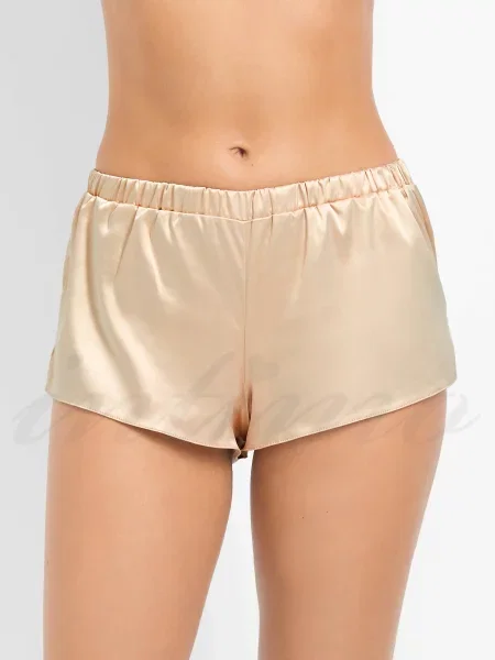 Шорты чорні