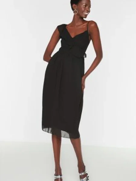 Rochie Trendyol din șifon negru