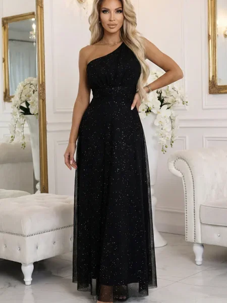 Długa sukienka maxi Numoco Basic na jednym ramieniu czarna