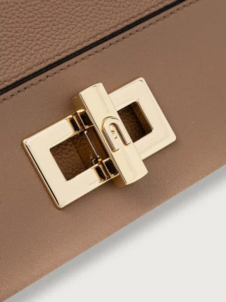 Кожаная сумка через плечо Furla