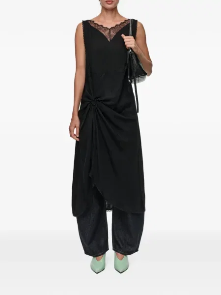 Rochie Bimba Y Lola din dantelă negru