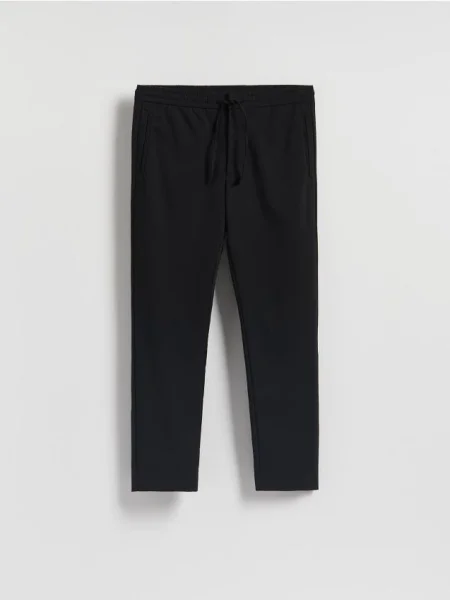 Reserved Spodnie joggery czarny