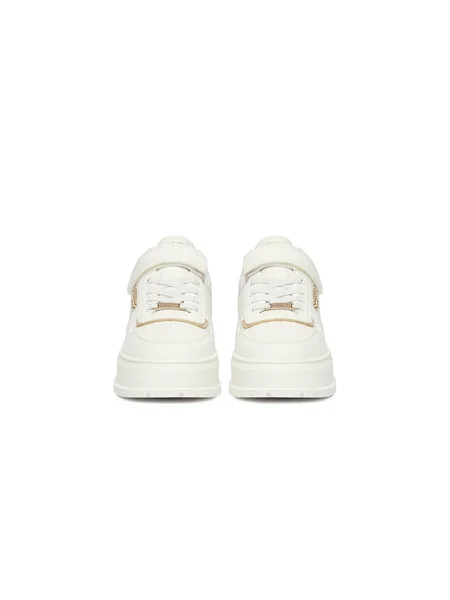 Sneakersy Guess biela