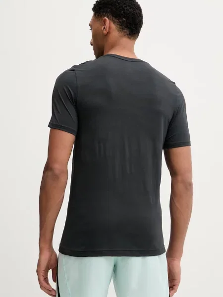Under Armour edzős póló Vanish fekete