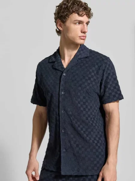 Koszula casual z kołnierzem rewersowym krój regular fit Lindbergh