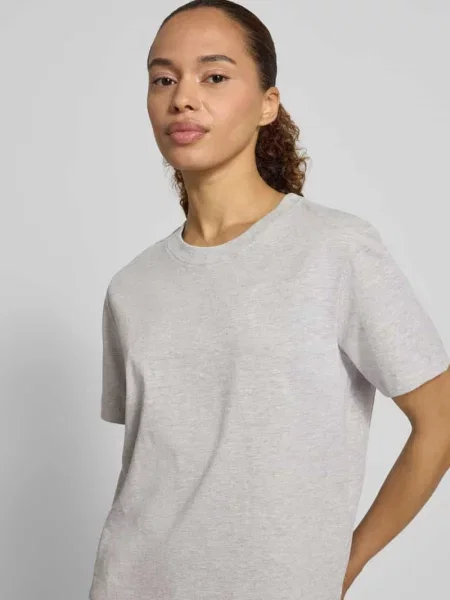 T-shirt z okrągłym dekoltem model ‘ESSENTIAL’ Selected