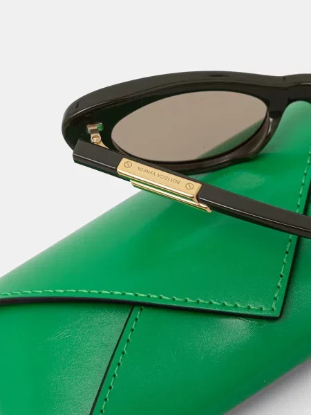Очки кошачий глаз Bottega Veneta