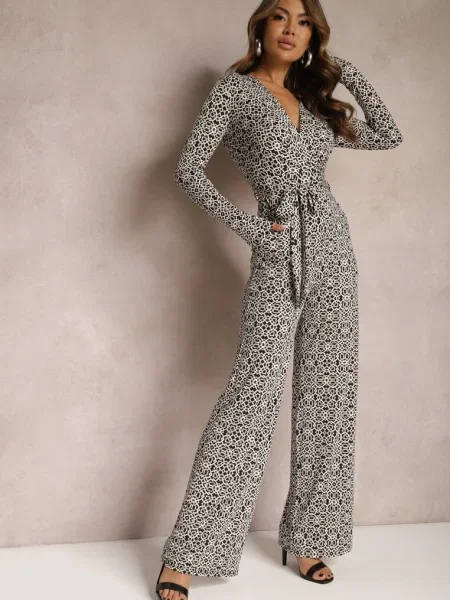 Salopeta Alb-Negru cu Model Geometric Picior Larg și în Talie Soliti alb