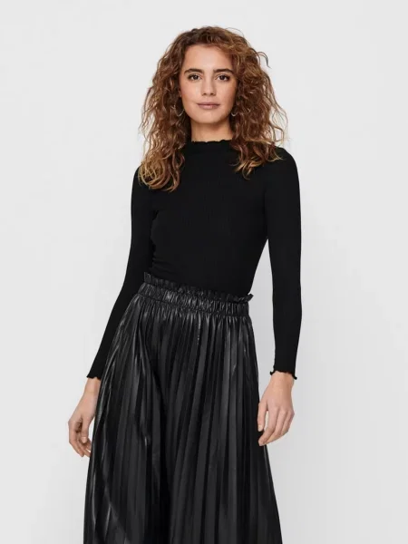 Водолазка Only чорний