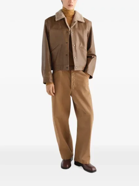 Pantaloni Lemaire din țesătură twill maro