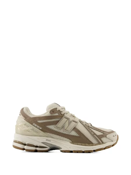 Бягане хавлиени шорти New Balance с автограф кафяво