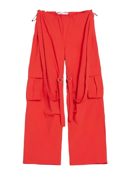 Bershka Kapsáče červená