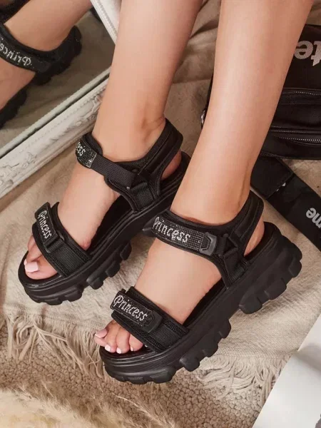 Сандали Resti черно