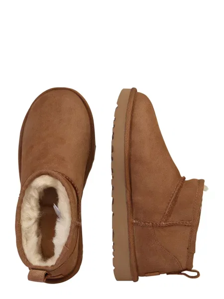 Cizme de zăpadă Ugg clasici maro