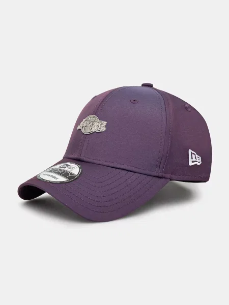 Шапка с козирка New Era лилаво с изчистен дизайн виолетово