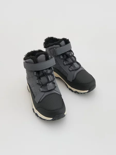 Треккинговые ботинки Reserved серые