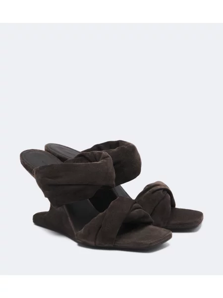 Papuci tip mules Rick Owens din piele de căprioară cu pană maro