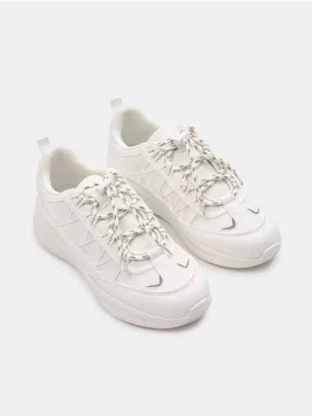 Кросівки на шнурівках з еластичним манжетом білий