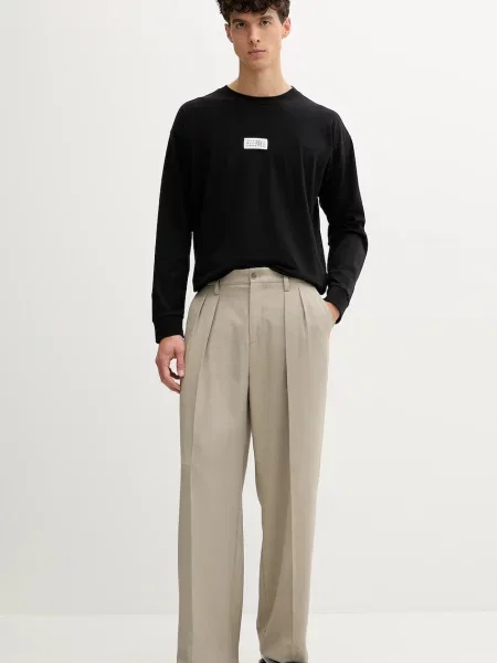 Футболка Mm6 с аппликацией черная