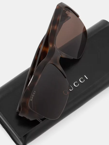 Солнцезащитные очки Gucci