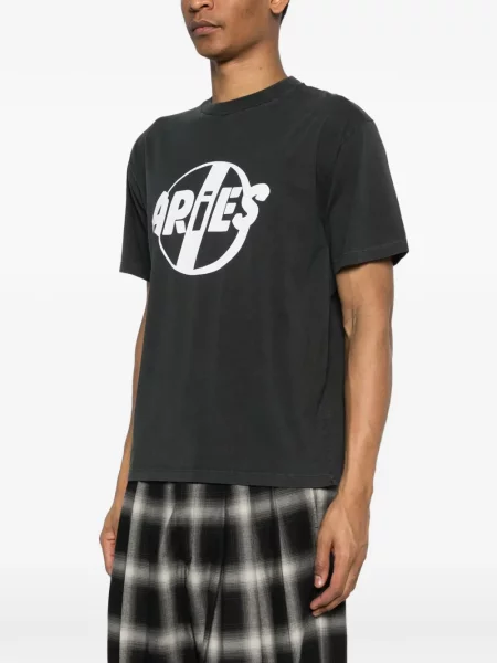 Grafic tricou Aries negru