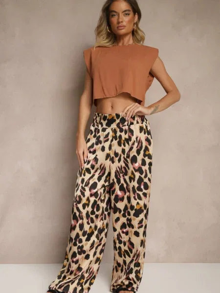 Pantaloni Saliandra roz