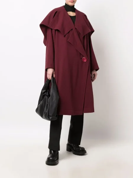 Plisovaný kabát Issey Miyake Pre-owned červený