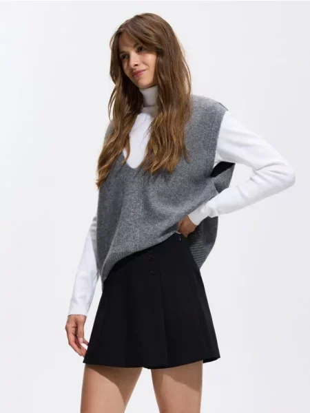 Pantaloni scurți Reserved negru