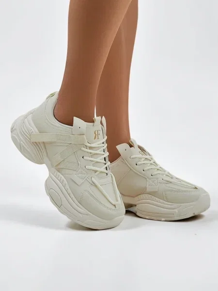 Sneakerși Resti