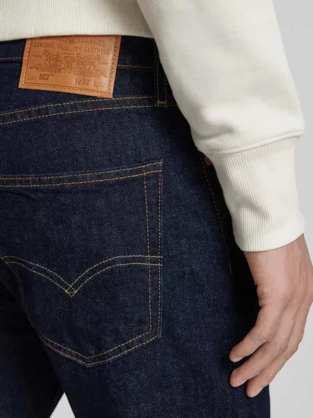 Jeansy o kroju tapered fit z dodatkiem streczu model ROCK COD’ Levi's granatowy