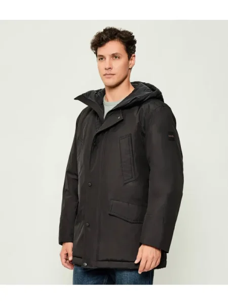 BOSS Geacă de iarnă negru