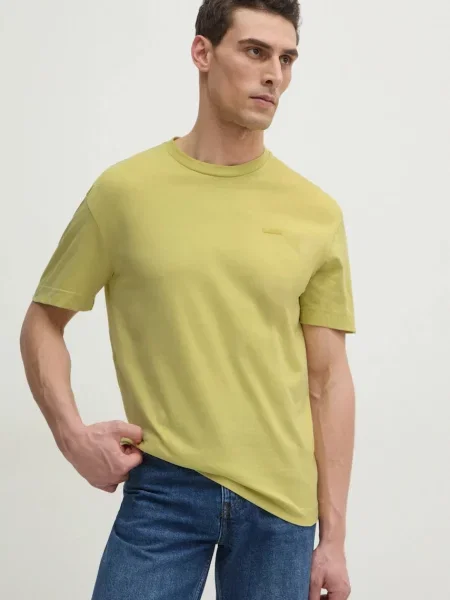 Тениска Calvin Klein с изчистен дизайн жълто