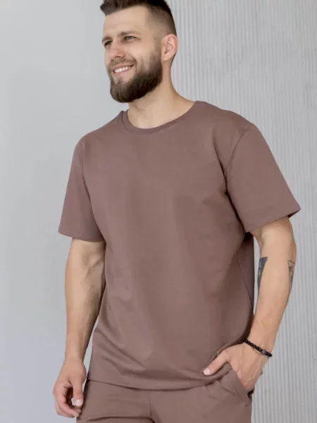 Футболка коричнева