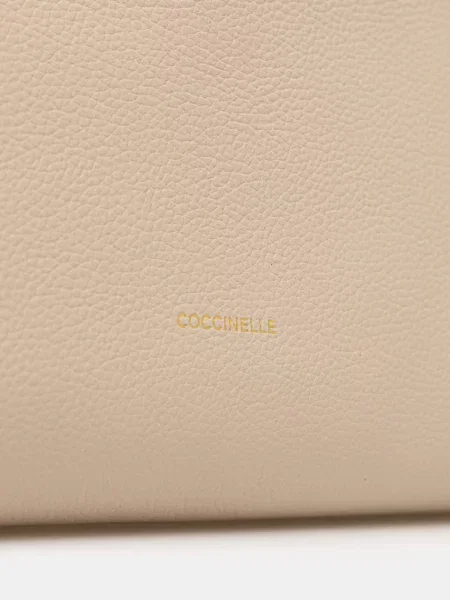 Кожаная сумка Coccinelle
