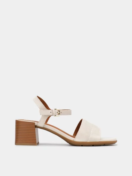 Замшевые босоножки Geox белые