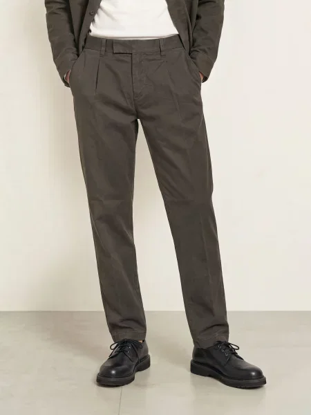 Marc O'polo Chino Kalhoty Osby Pleats Zúžený Střih šedá