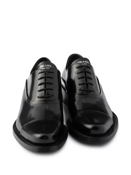 Pantofi Prada cu șireturi din piele negru