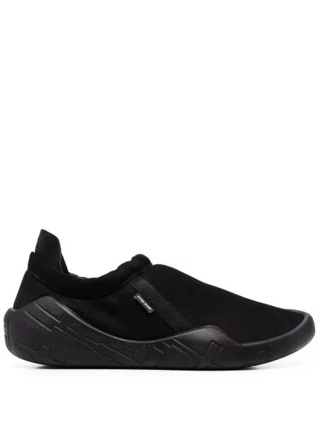 Sneakerși Stone Island Shadow Project din piele de căprioară slip-on cu strasuri negru