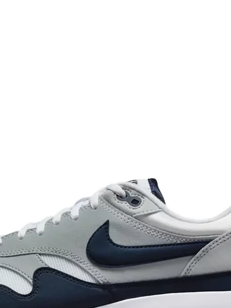 Běžecké tenisky Nike Cortez červené