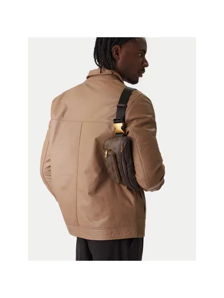 Torbica za okrog pasu﻿ Guess HMEVZL rjava