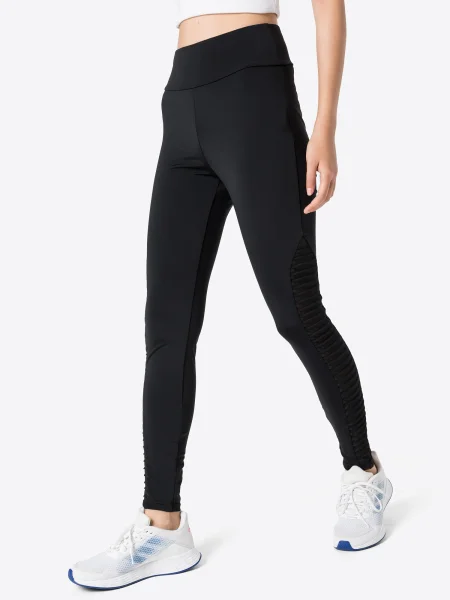 Urban Classics Tamprės juoda